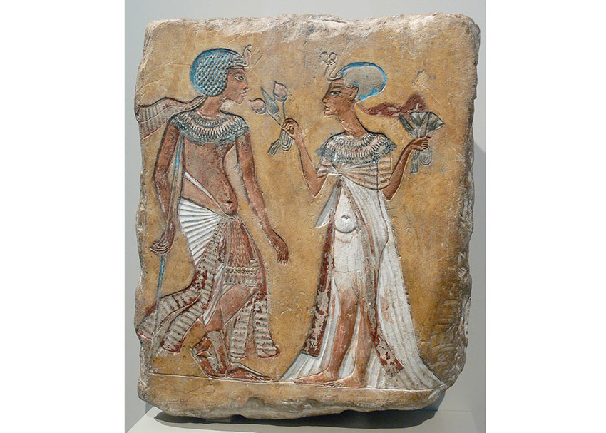 A relief of a royal couple in the Amarna-period style